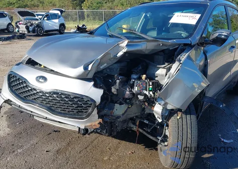 2021 Kia Sportage S z USA, uszkodzony, nr VIN KNDP63AC4M7854154